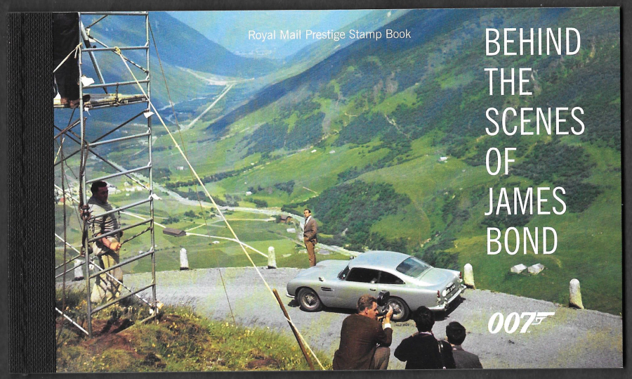(image for) DY33 / DB5(85) 2020 James Bond Royal Mail Prestige Booklet - Click Image to Close