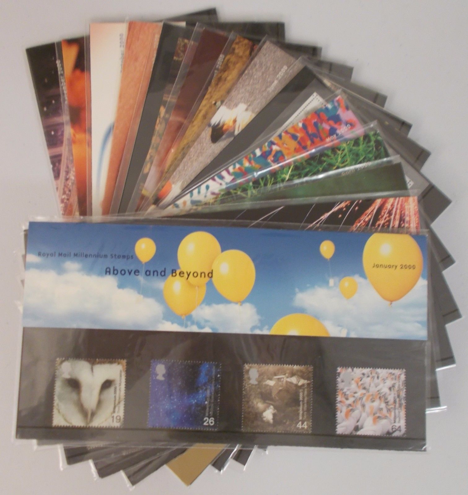 (image for) 2000 Commemorative Presentation Pack Year Set - Click Image to Close
